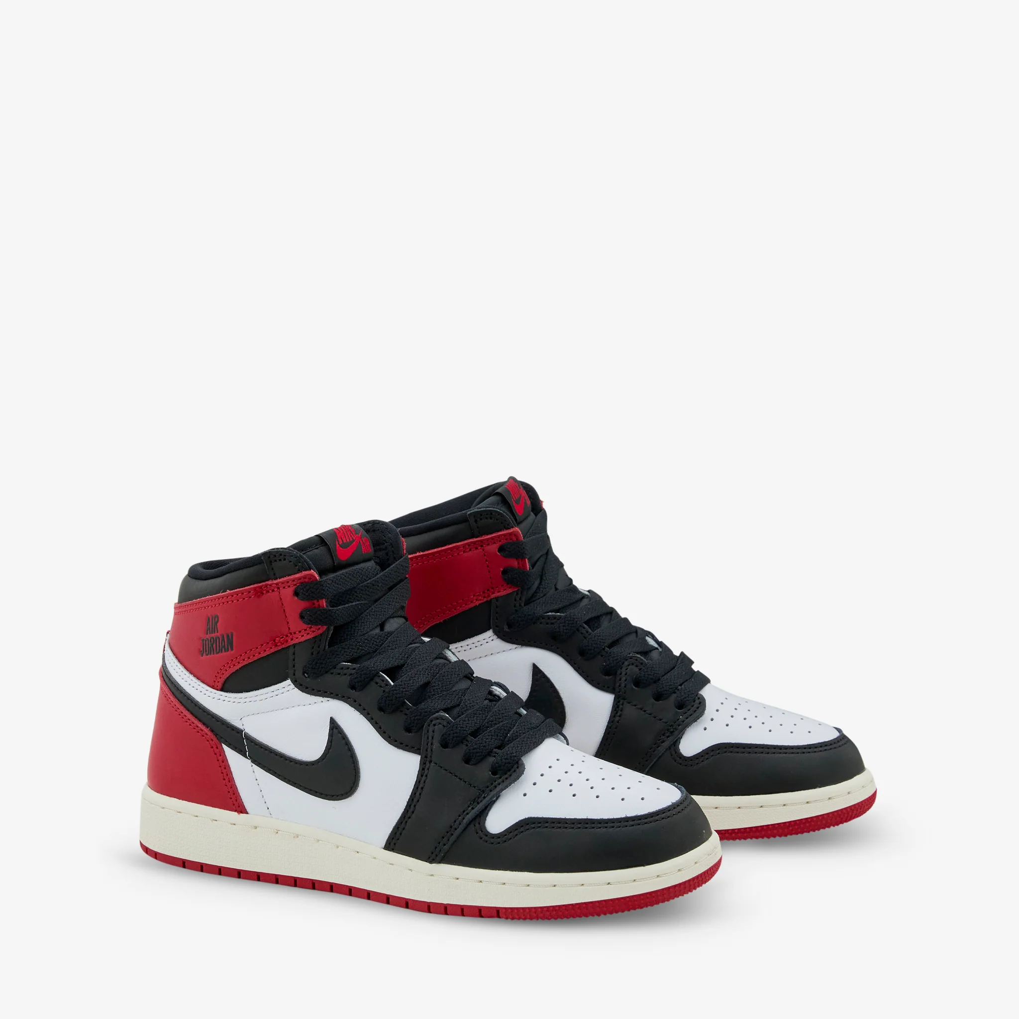 Air Jordan 1 Retro High OG 'Black Toe' White | Black | Varsity Red | Sail