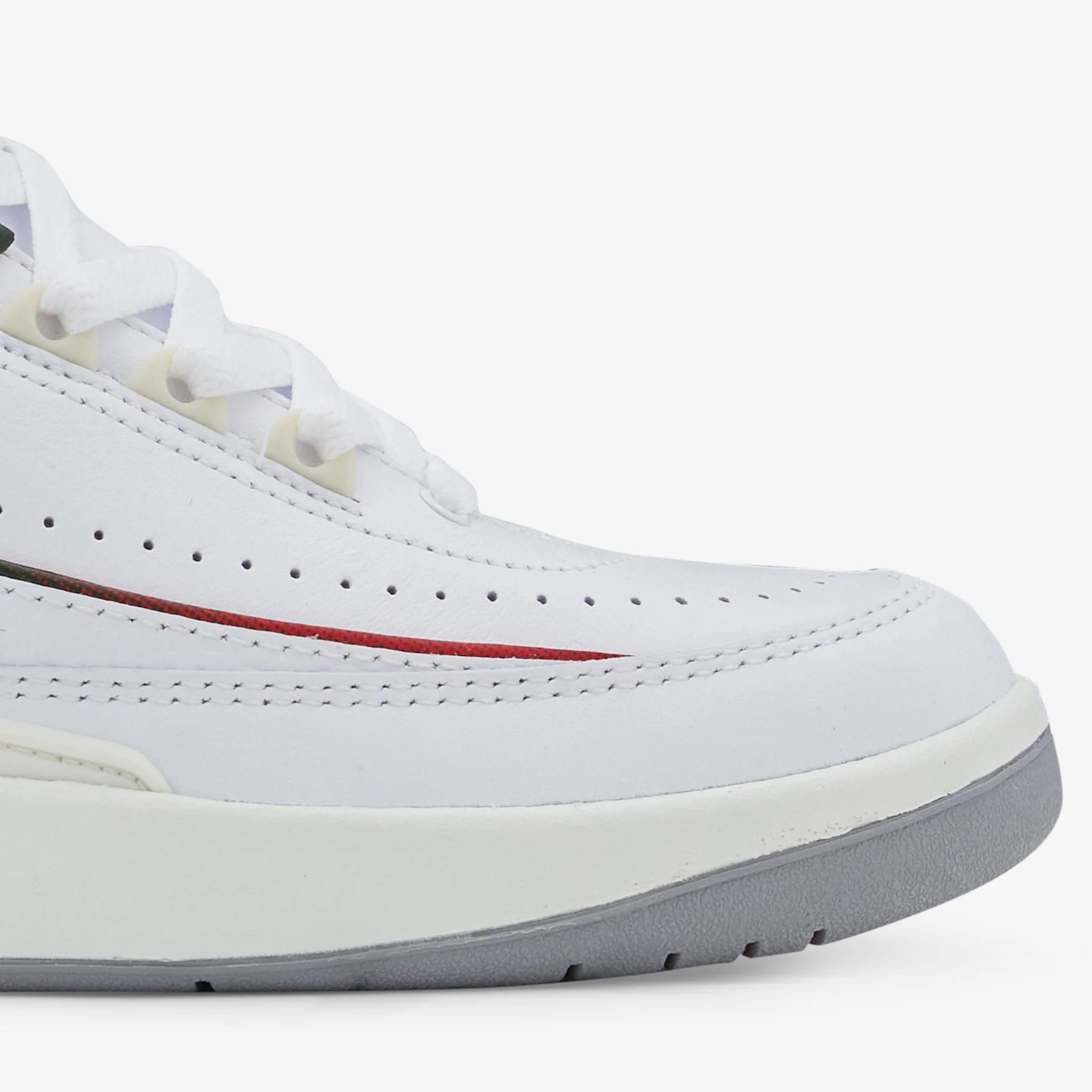 Air Jordan 2 Retro White | Fire Red | Fir | Sail - Image 4