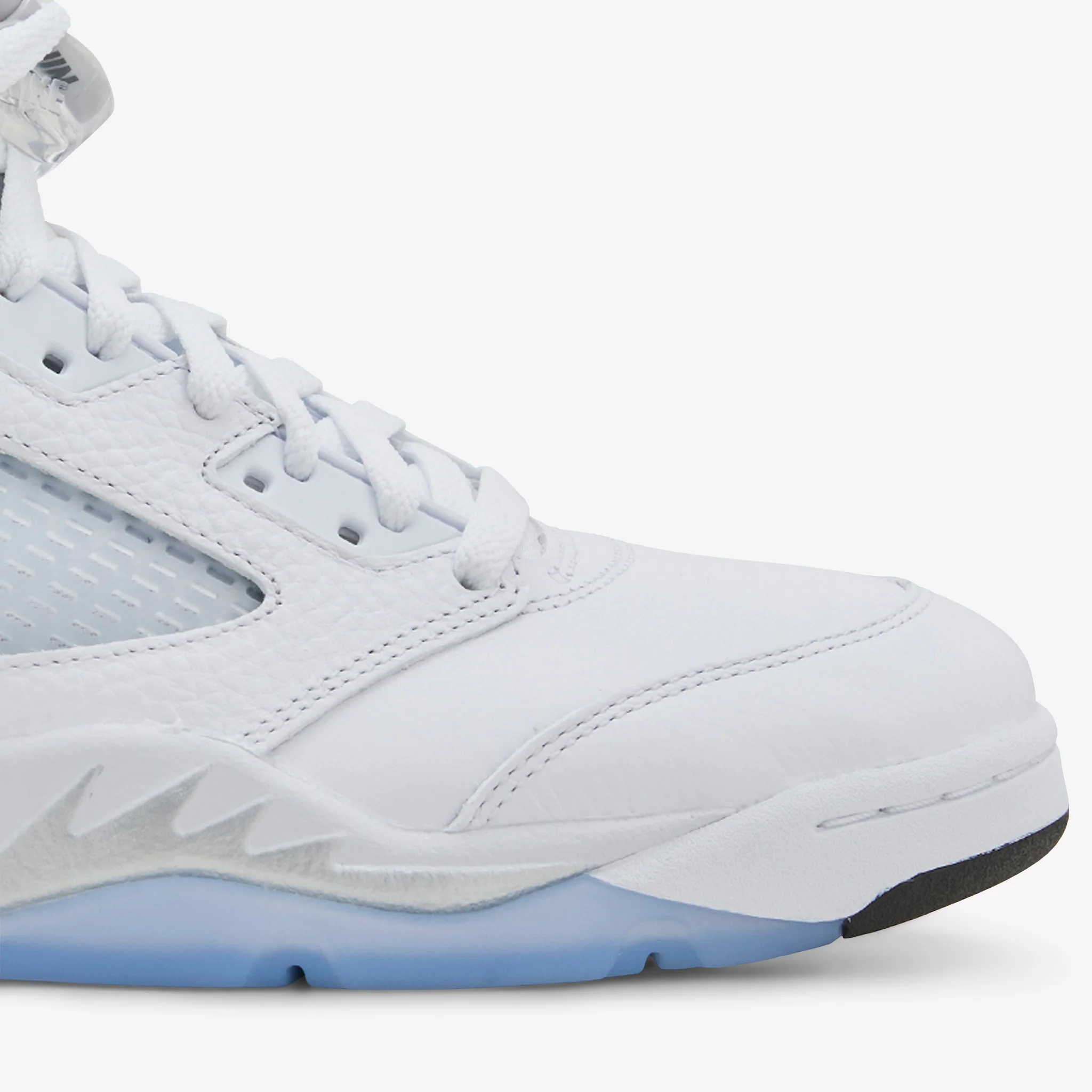 Air Jordan 5 Retro OG White | Black | Metallic Silver - Image 4