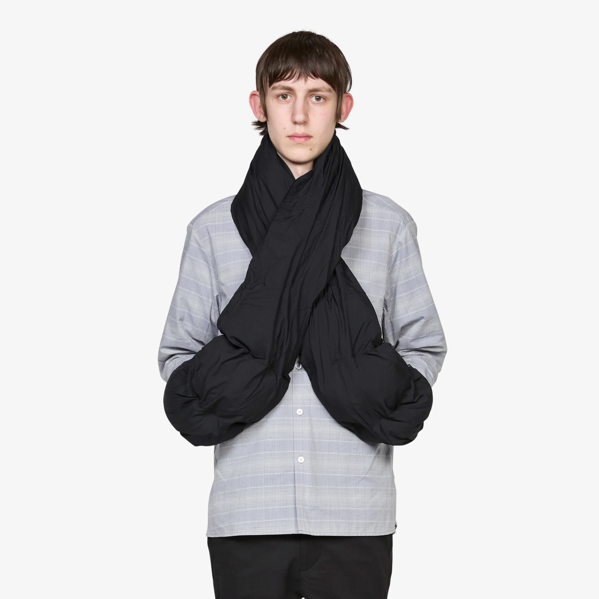 Archive Cocoon Scarf Black - Image 2