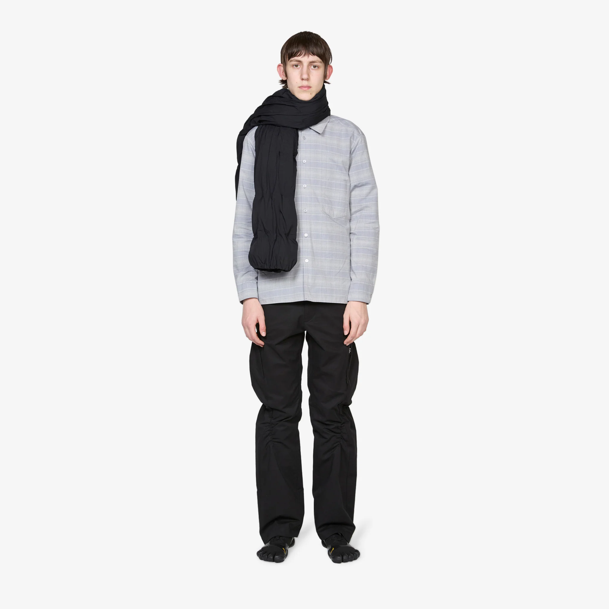 Archive Cocoon Scarf Black - Image 5