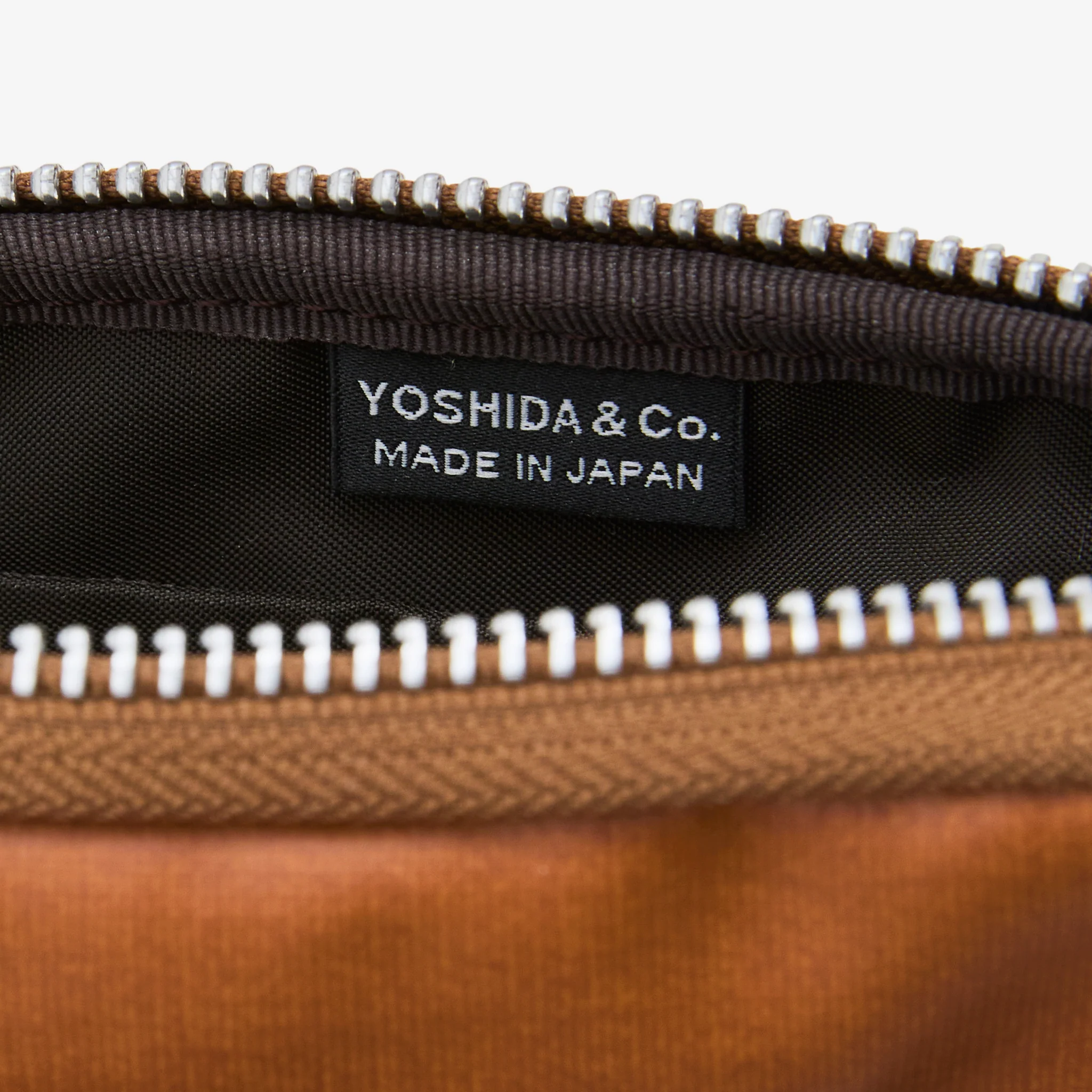 Free Style Coin Case Camel - Image 3