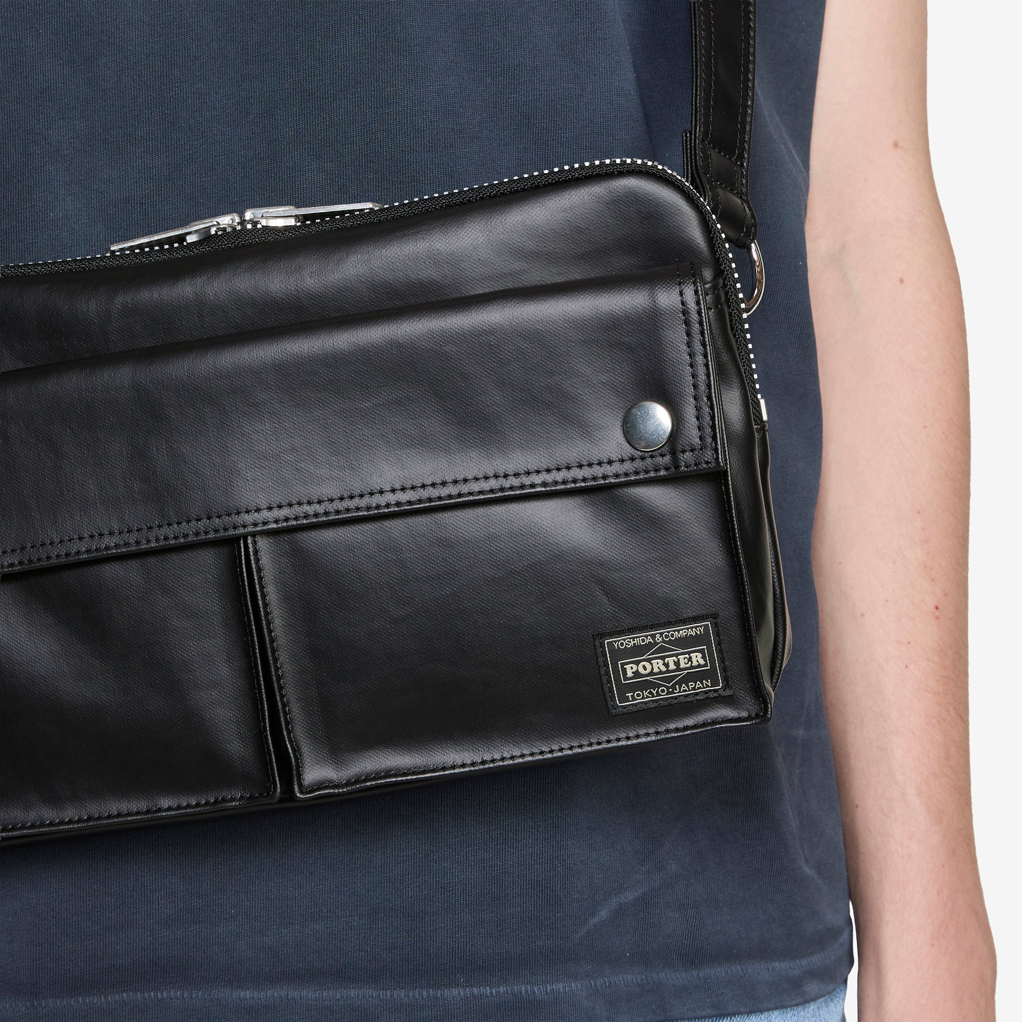 Free Style Waist Bag Black - Image 2