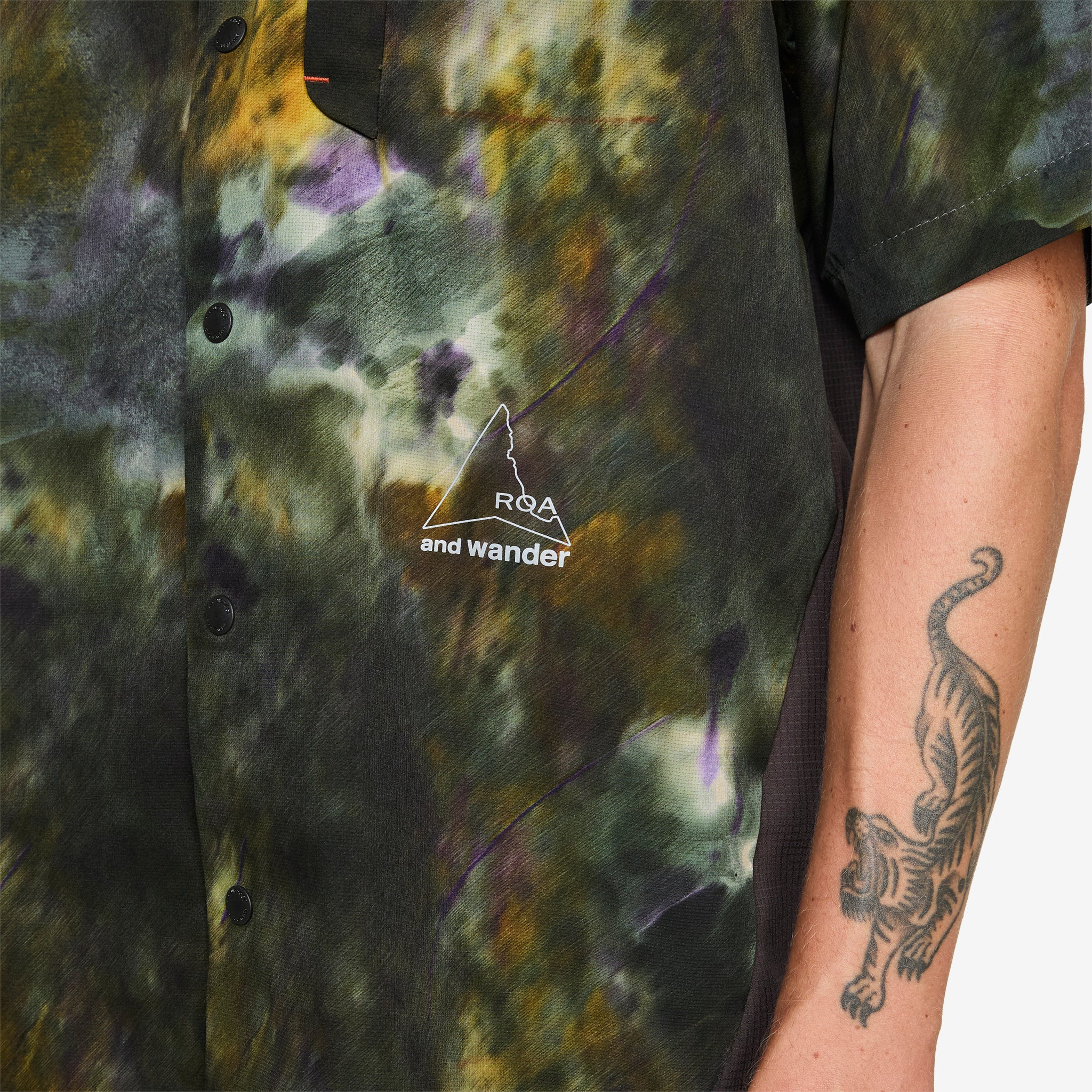 ROA x Printed Breathable Shirt Camo - Image 4