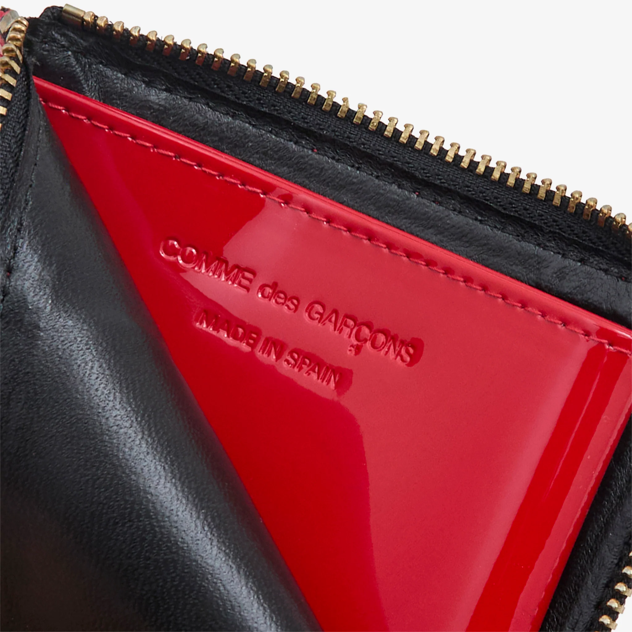 SA3100RH Reversed Hem Wallet Red - Image 3