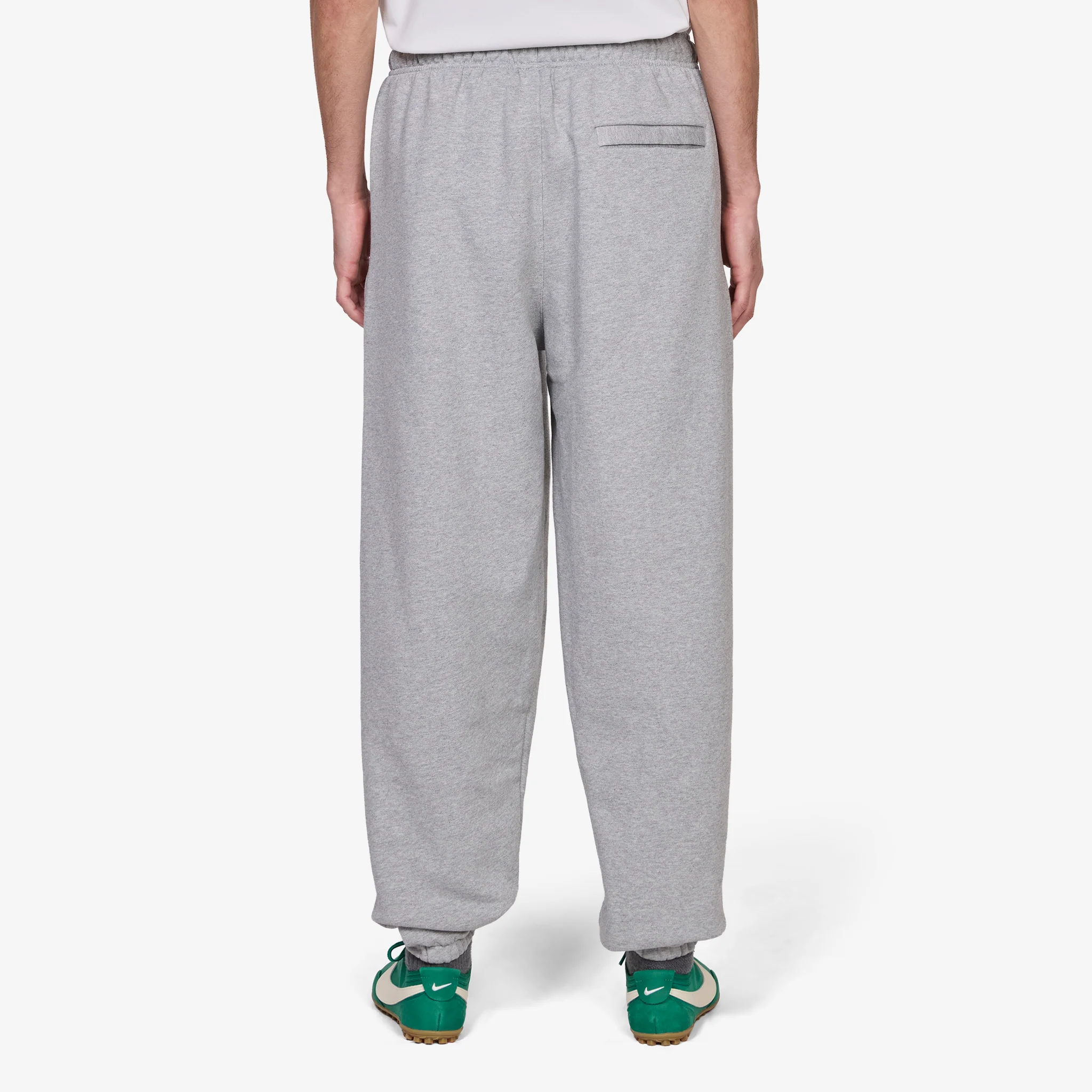 Solo Swoosh Cuffed Pants Dark Grey Heather | Sail - Image 3