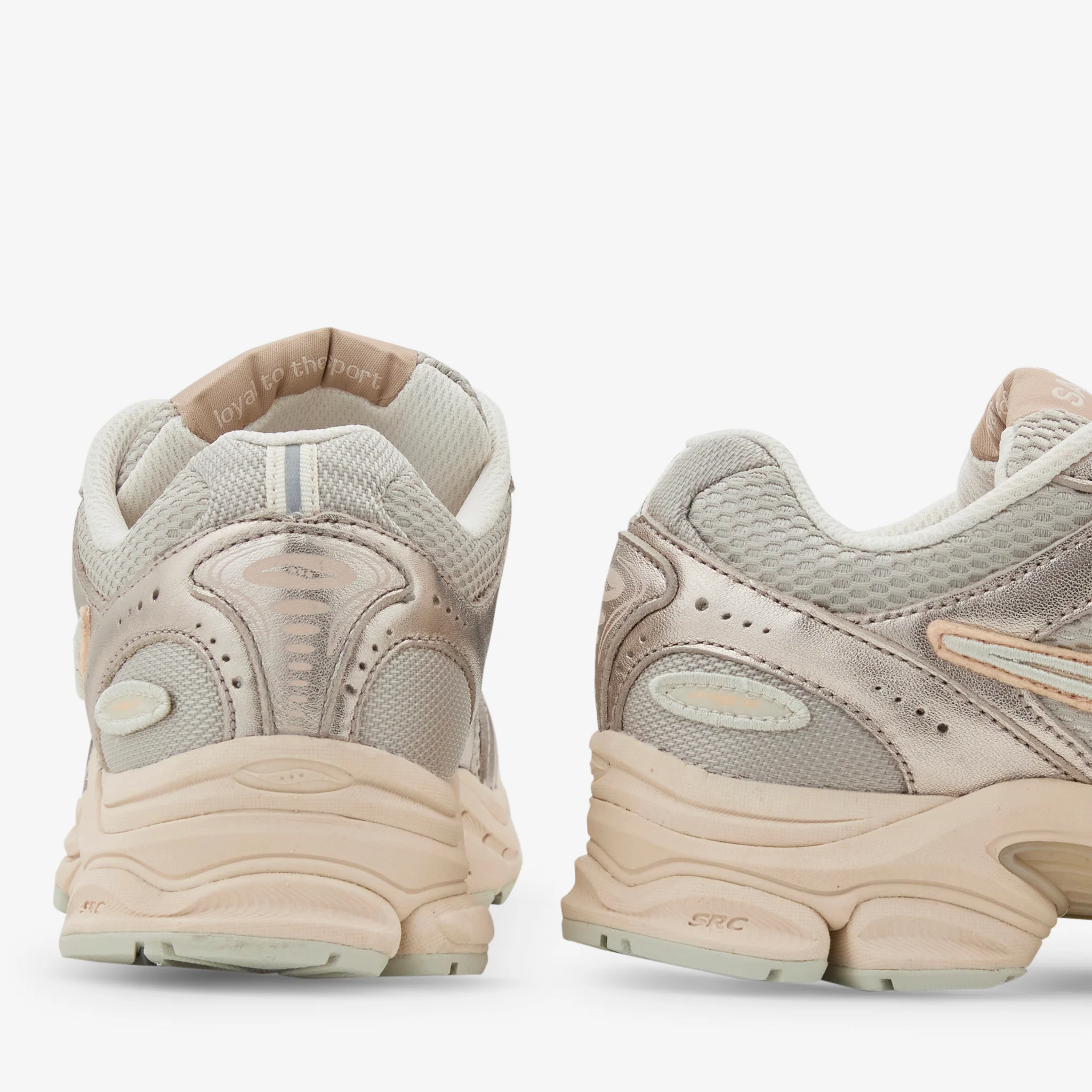 Women's Progrid Triumph 4 Champagne - Image 3